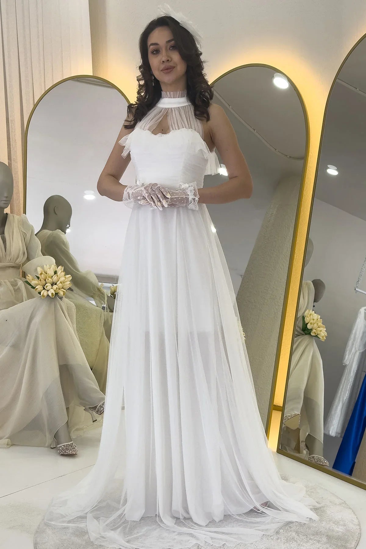 Abito da sera senza maniche in tulle drappeggiato bianco