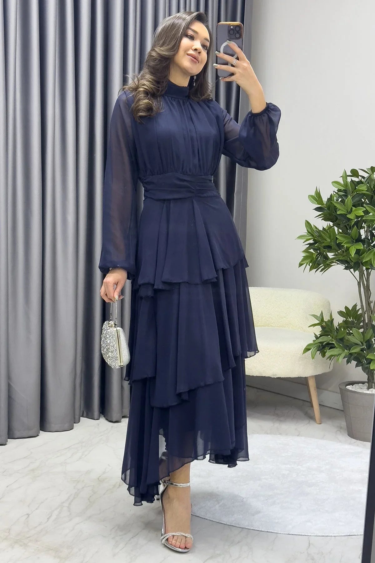 Ayakkabı ve Elbise Kombini Nasıl Yapılır?