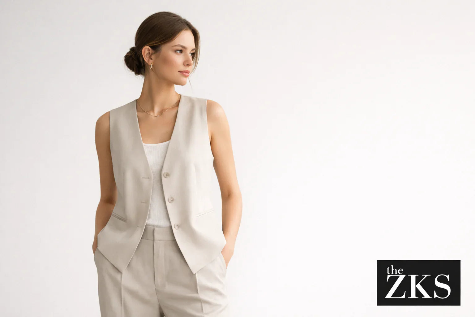 Her Mevsime Uygun Kadın Yelek Kombinleri