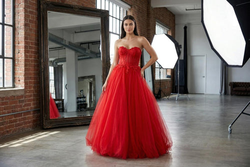 34 Beden Abiye ve Elbise Rehberi 2026: XS Beden İçin En Şık Modeller