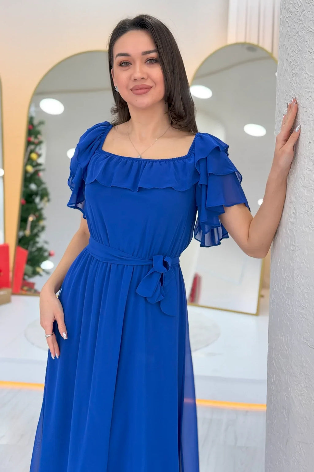 Saks Mavi Volanlı Madonna Yaka Büyük Beden Şifon Elbise