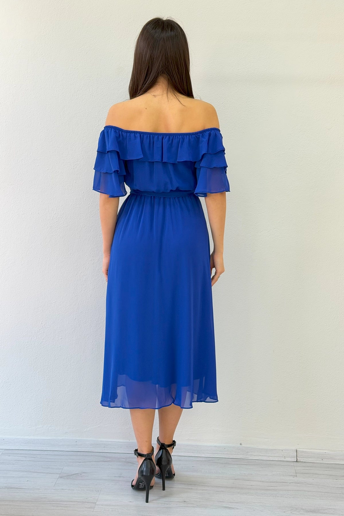 Saks Mavi Volanlı Madonna Yaka Büyük Beden Şifon Elbise