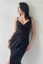 Siyah Askılı Pul Payet Kruvaze Yırtmaçlı  Abiye Elbise