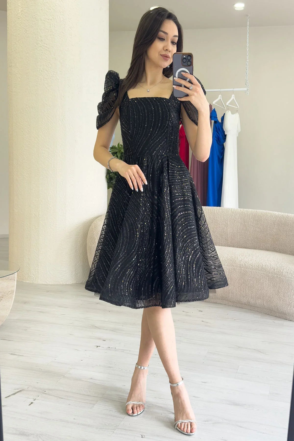 Siyah Volanlı Kare Yaka Karpuz Kol Kloş Abiye Elbise