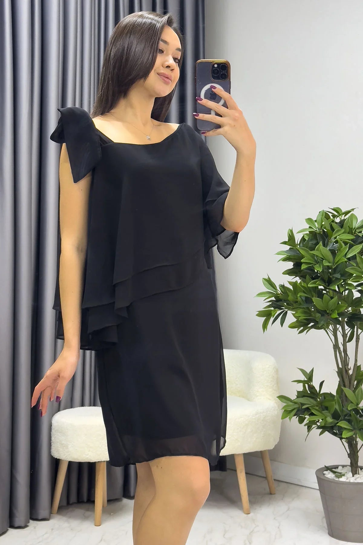 Kadın Siyah Tek Omuz Bağlamalı Şifon Büyük Beden Elbise

