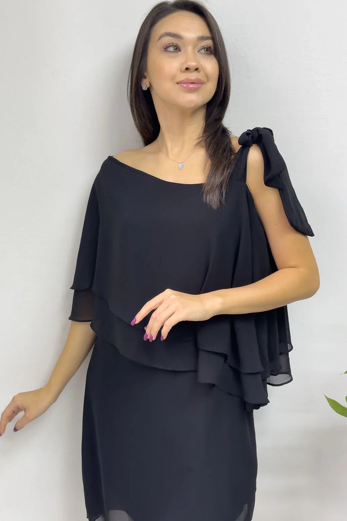 Kadın Siyah Tek Omuz Bağlamalı Şifon Büyük Beden Elbise

