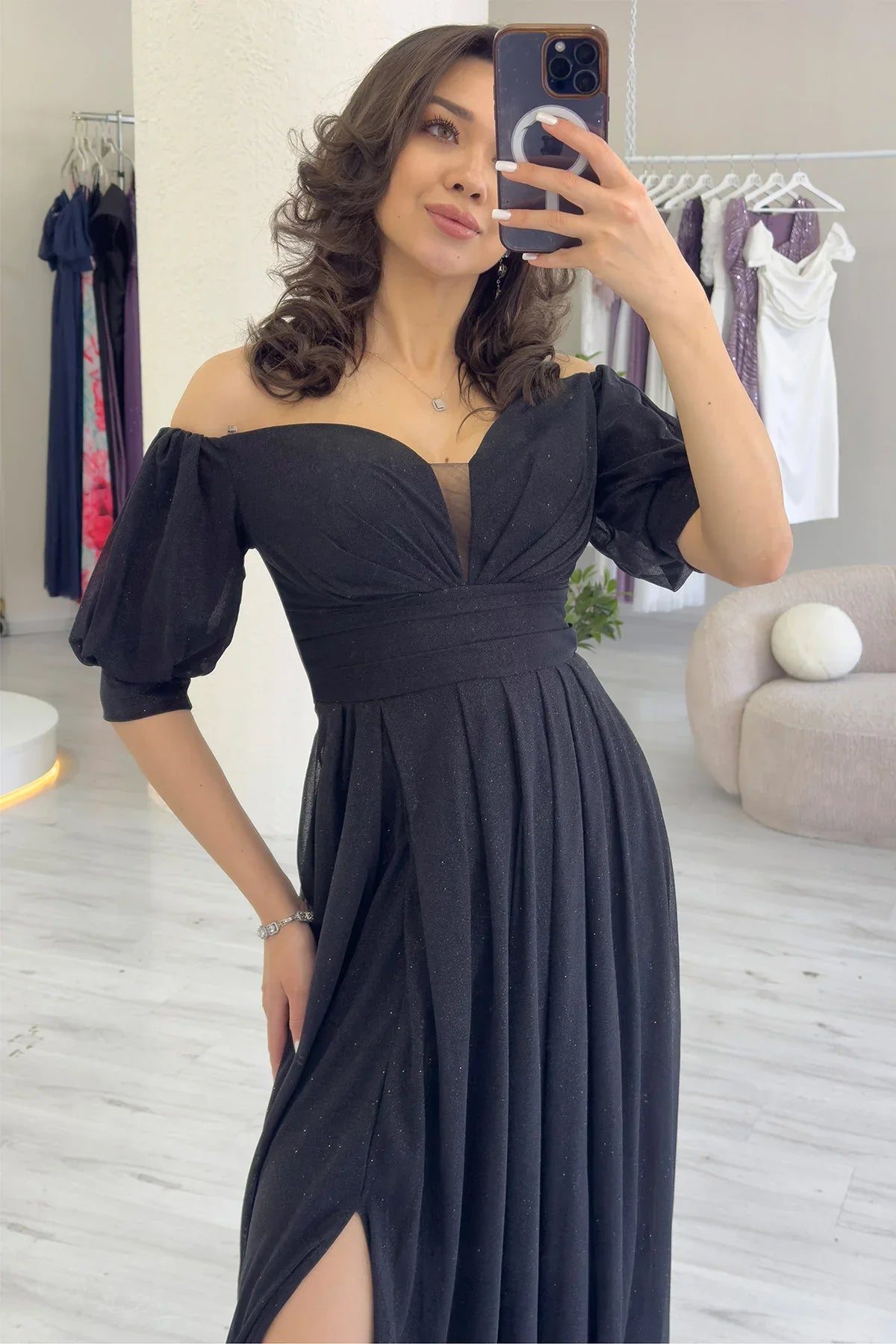 Kadın Siyah Kısa Kol Drapeli Abiye Elbise