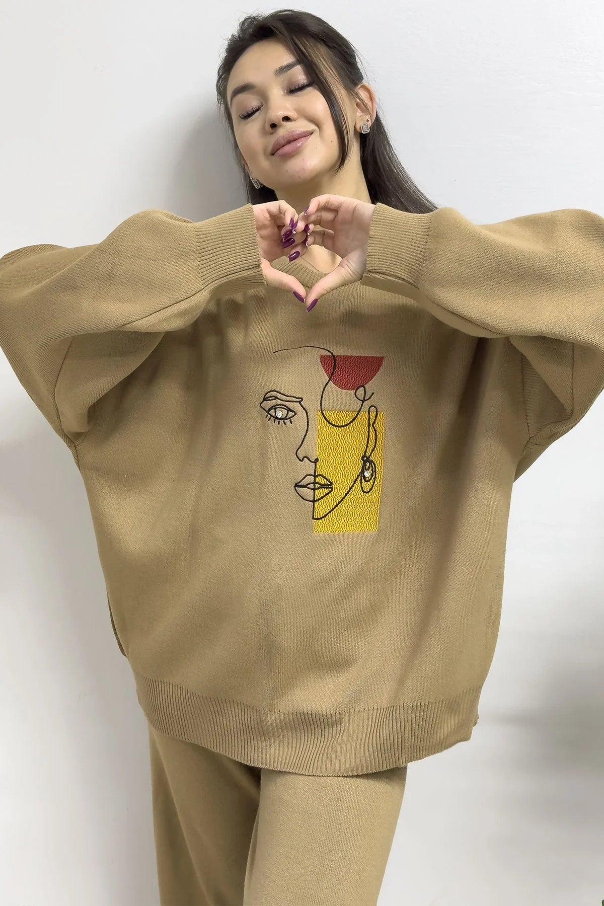 Kadın Taba Yüz Desen Nakışlı Triko İkili Takım