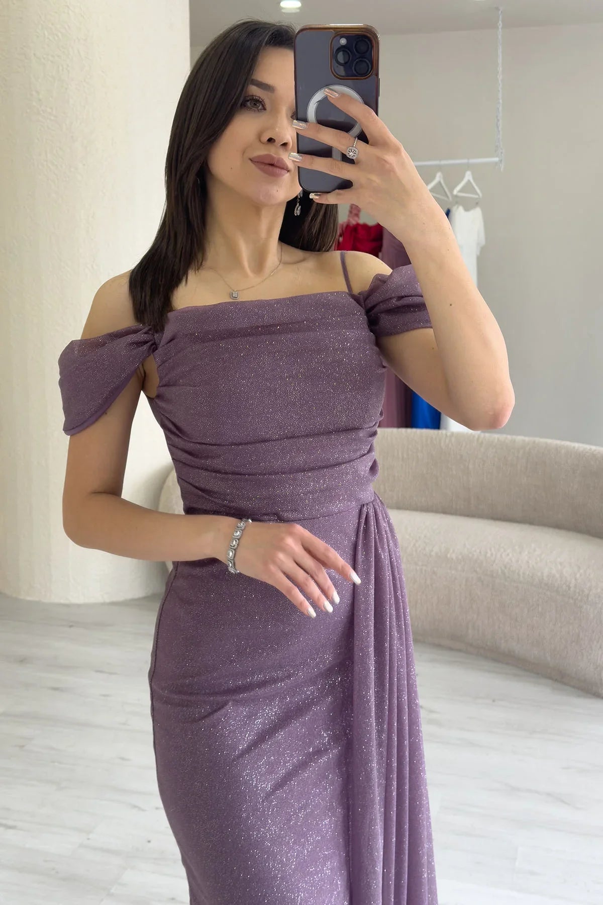 Koyu Lila Askılı Düşük Omuz Yırtmaç Detay Abiye Elbise