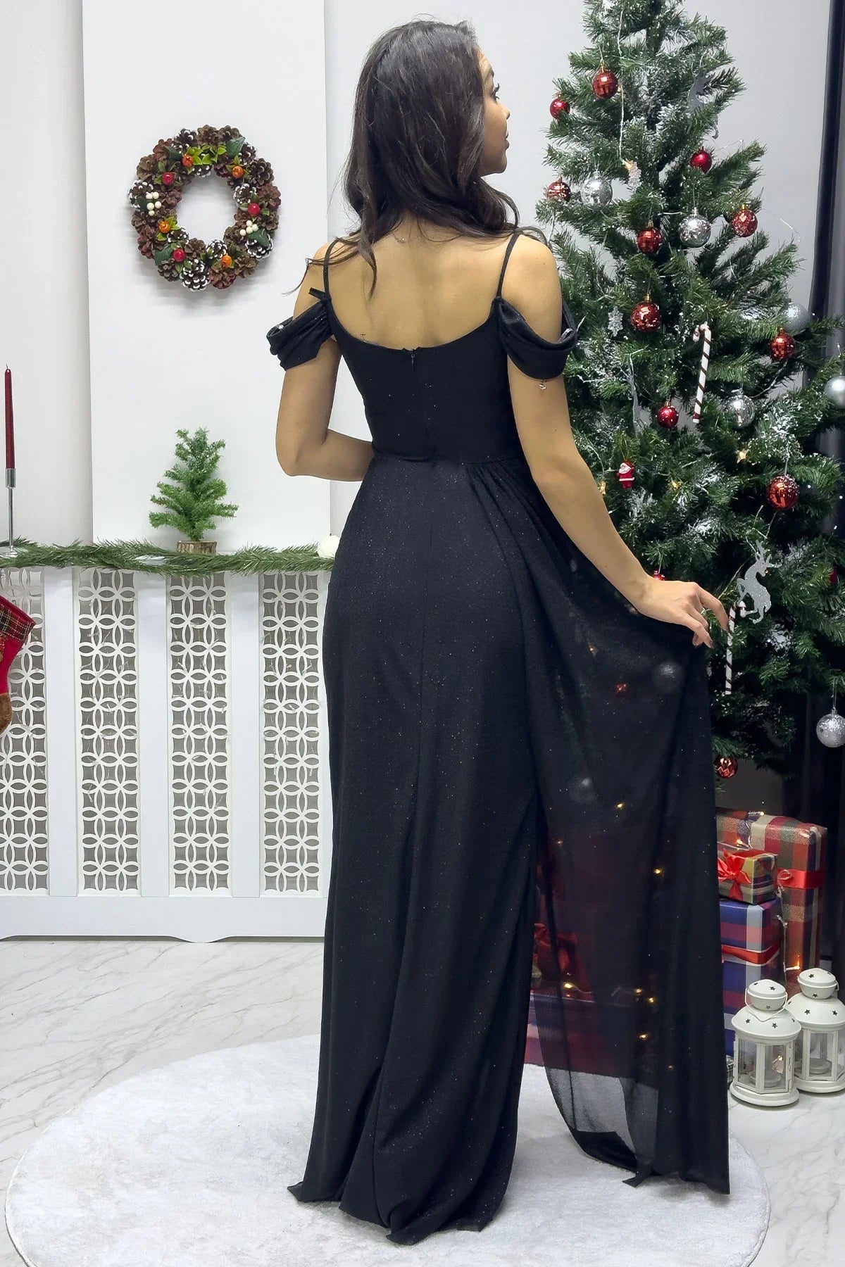 Siyah Askılı Düşük Omuz Yırtmaç Detay Abiye Elbise