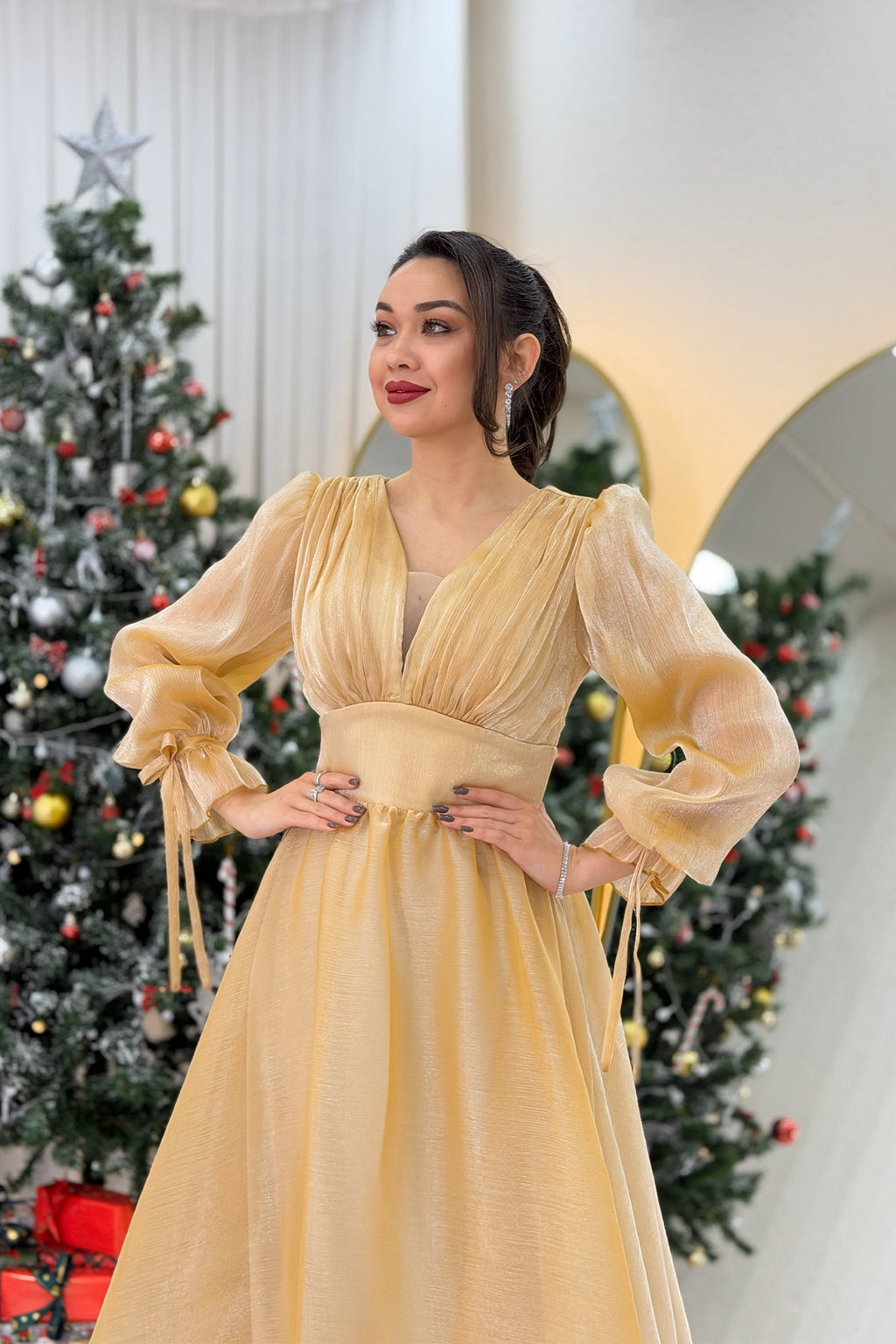 Asimetrik Etek Gold Karpuz Kol Prenses V Yaka Abiye Elbise