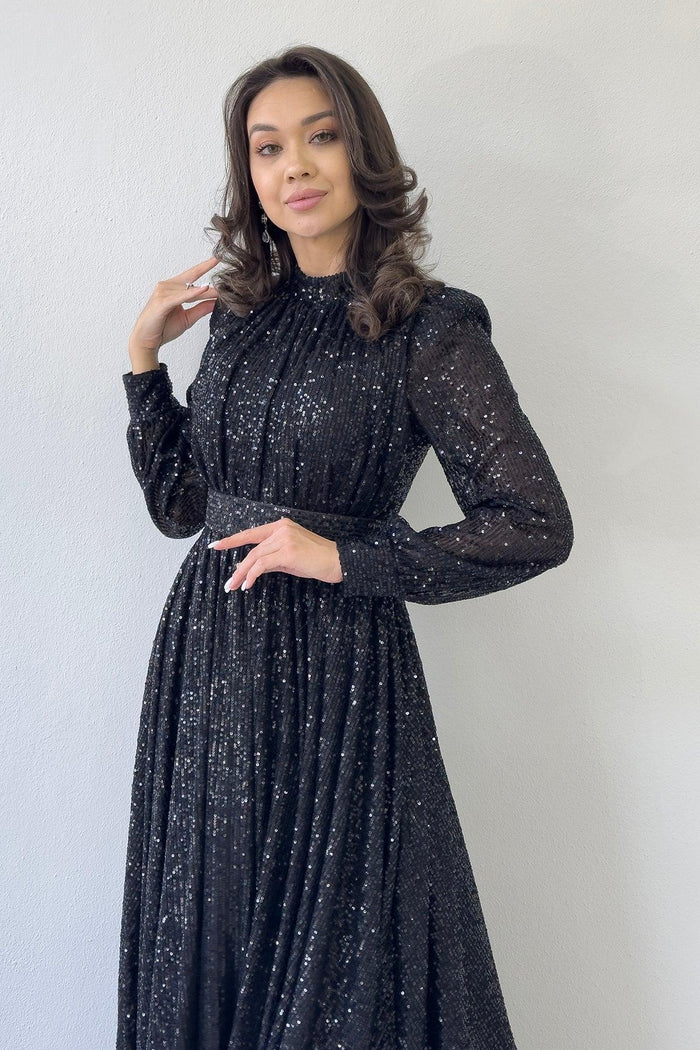 Siyah Pul Payet Büzgü Detay Maxi Abiye Elbise