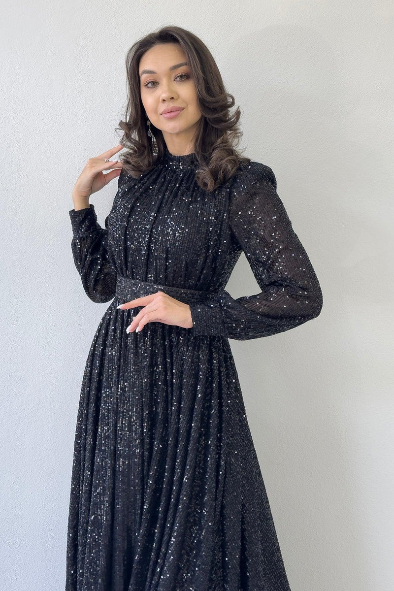 Siyah Pul Payet Büzgü Detay Maxi Abiye Elbise
