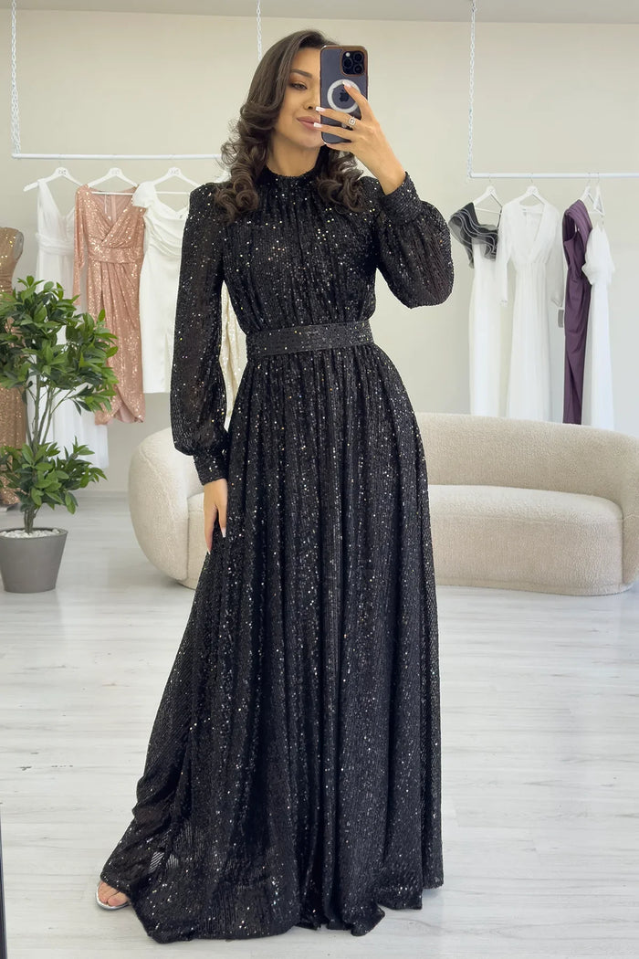 Siyah Pul Payet Büzgü Detay Maxi Abiye Elbise