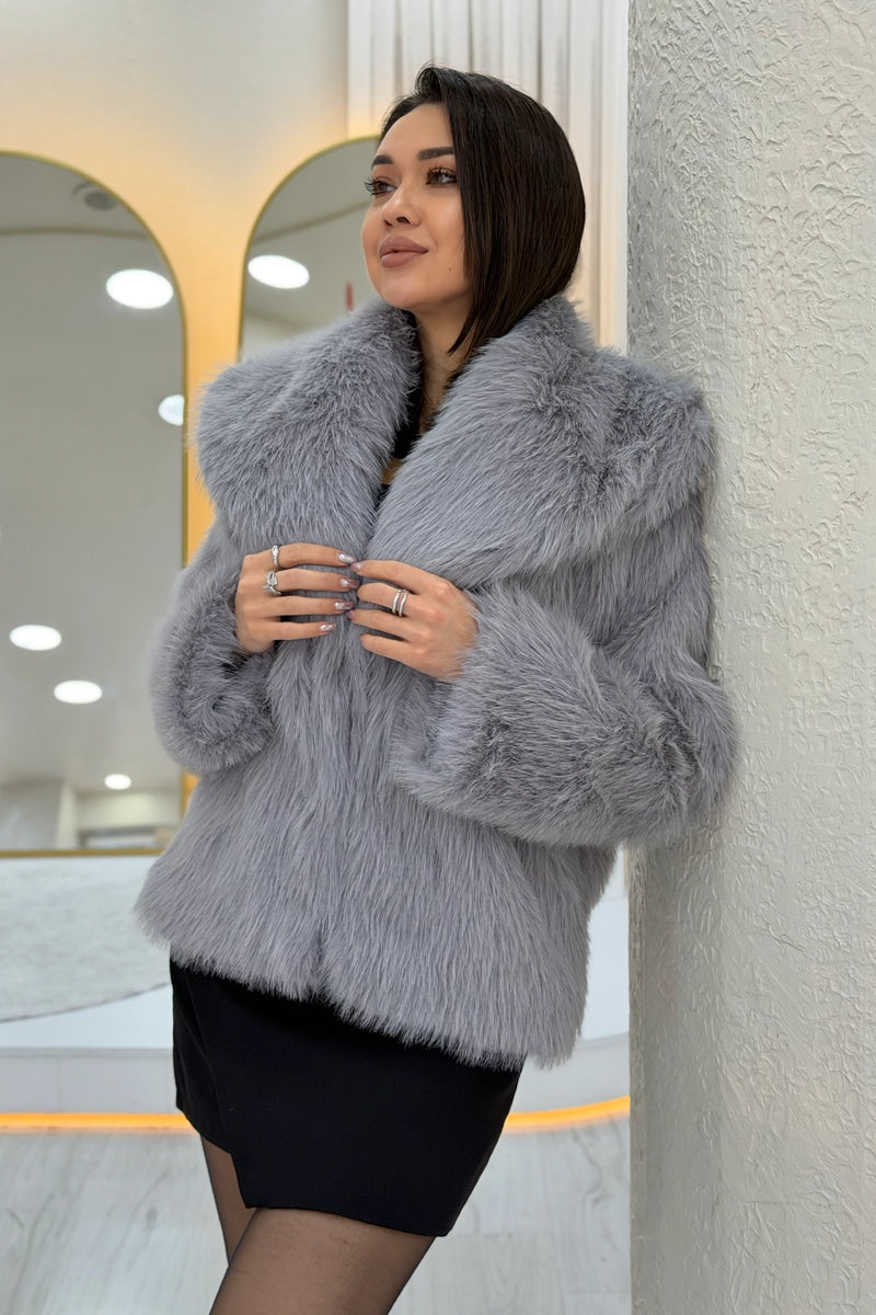 Kadın Gri Yakalı Yeni Sezon Yumuşak Peluş Kürk