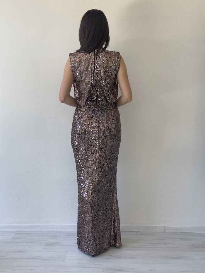 Kadın Vizon Dik Yaka Kuşak Detay Yırtmaçlı Pul Payet Abiye Elbise