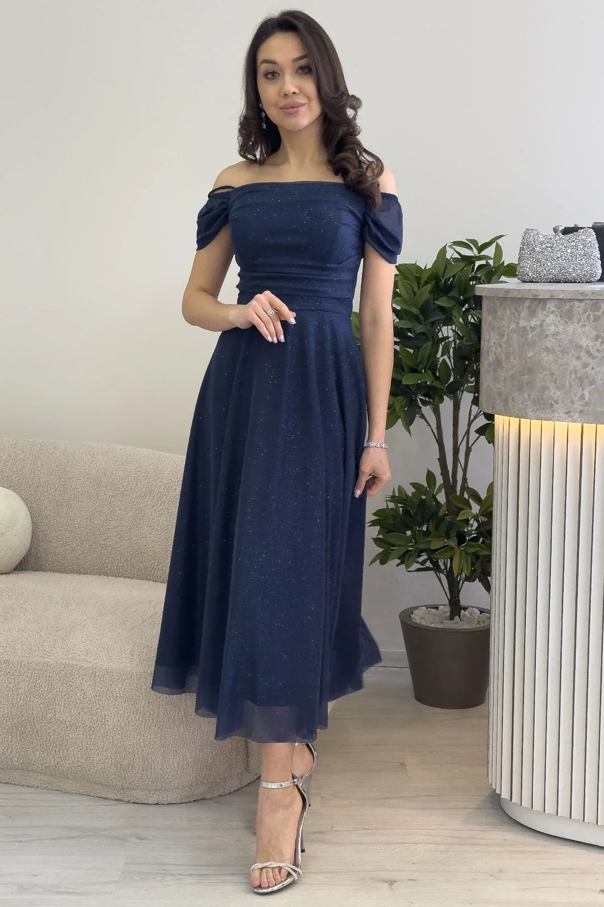 Kadın Lacivert Midi Boy Kloş Askılı Düşük Omuz Abiye Elbise