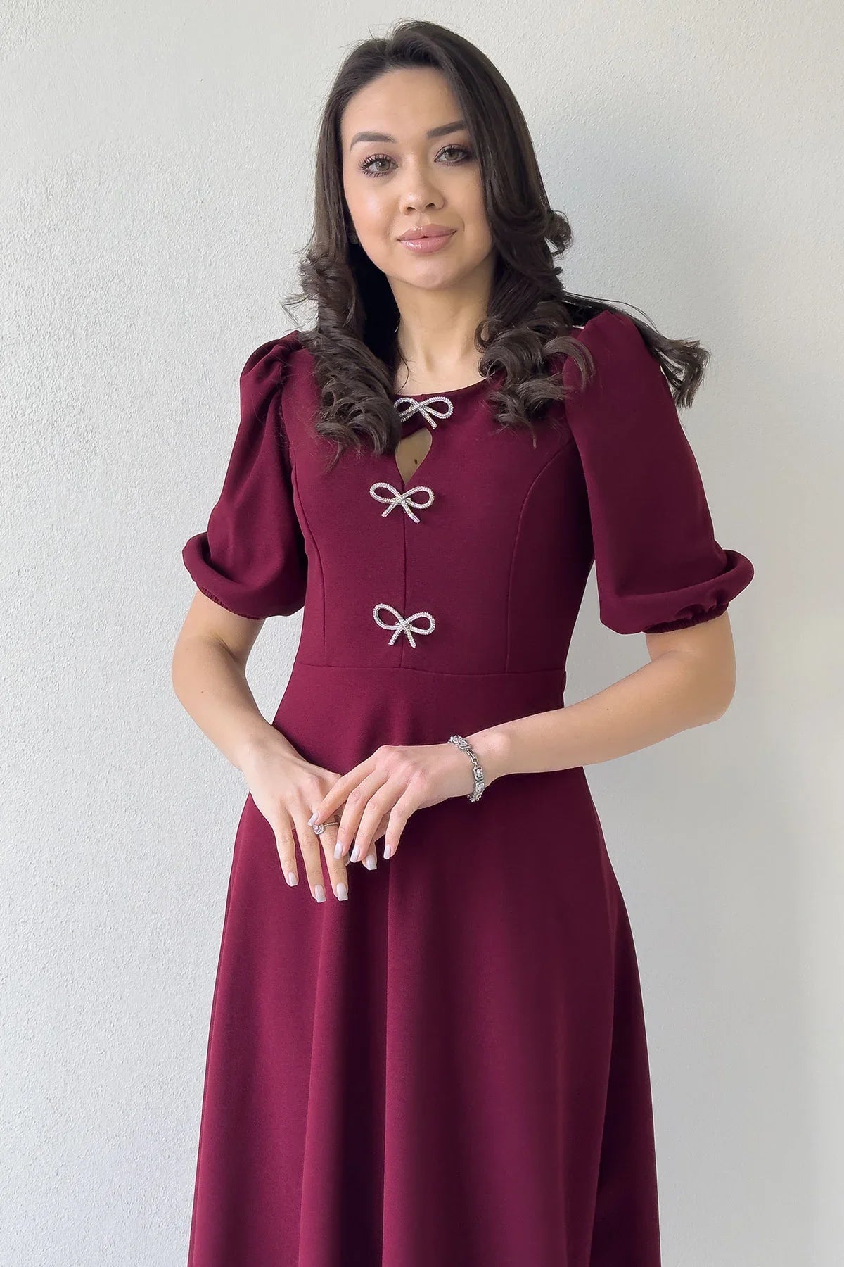 Kadın Bordo Fiyonk Detay Midi Kısa Kol Elbise