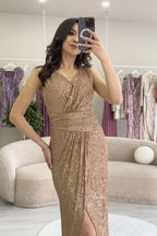 Kadın Bej Kruvaze Yaka Payet Tasarım Sıfır Kol Yırtmaçlı Balık Abiye Elbise