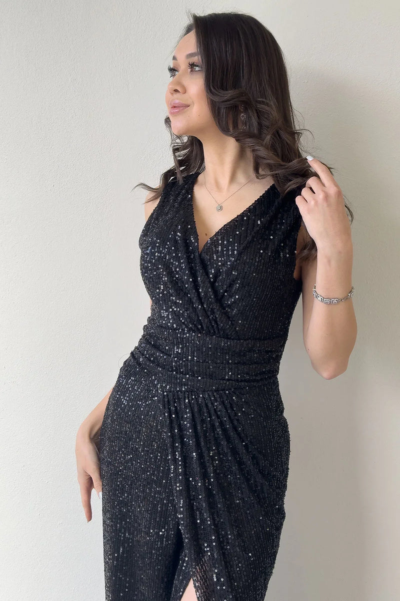 Kadın Siyah Kruvaze Yaka Payet Tasarım Sıfır Kol Yırtmaçlı Balık Abiye Elbise