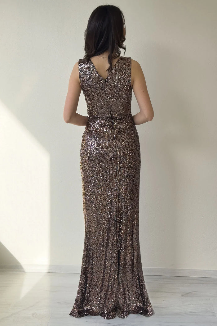 Kadın Vizon Kruvaze Yaka Payet Tasarım Sıfır Kol Yırtmaçlı Balık Abiye Elbise