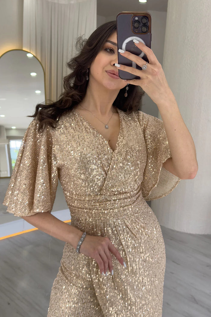 Gold Kruvaze Yaka Payet Tasarım Yarım Kol Midi Boy Büyük Beden Abiye Elbise