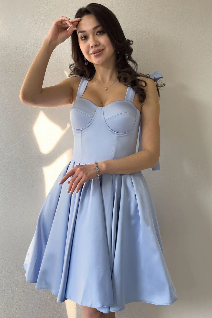 Bebe Mavisi Omuz Bağlama Detaylı Kloş Abiye Elbise