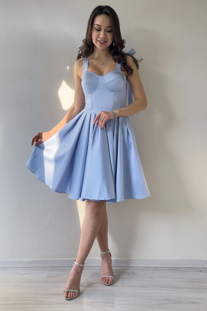 Bebe Mavisi Omuz Bağlama Detaylı Kloş Abiye Elbise