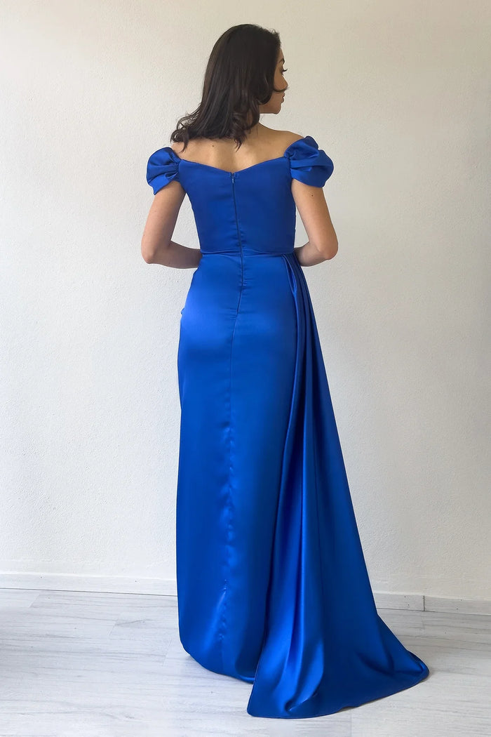 Kadın Saks Mavisi Düşük Omuz Saten Drapeli Yırtmaçlı Abiye Elbise 