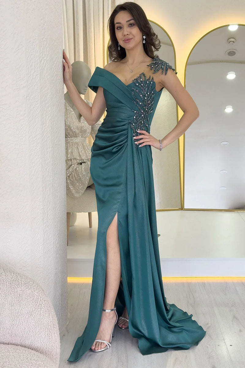 Zümrüt Yeşil Taş İşlemeli Büzgülü Saten Yırtmaçlı Abiye Elbise