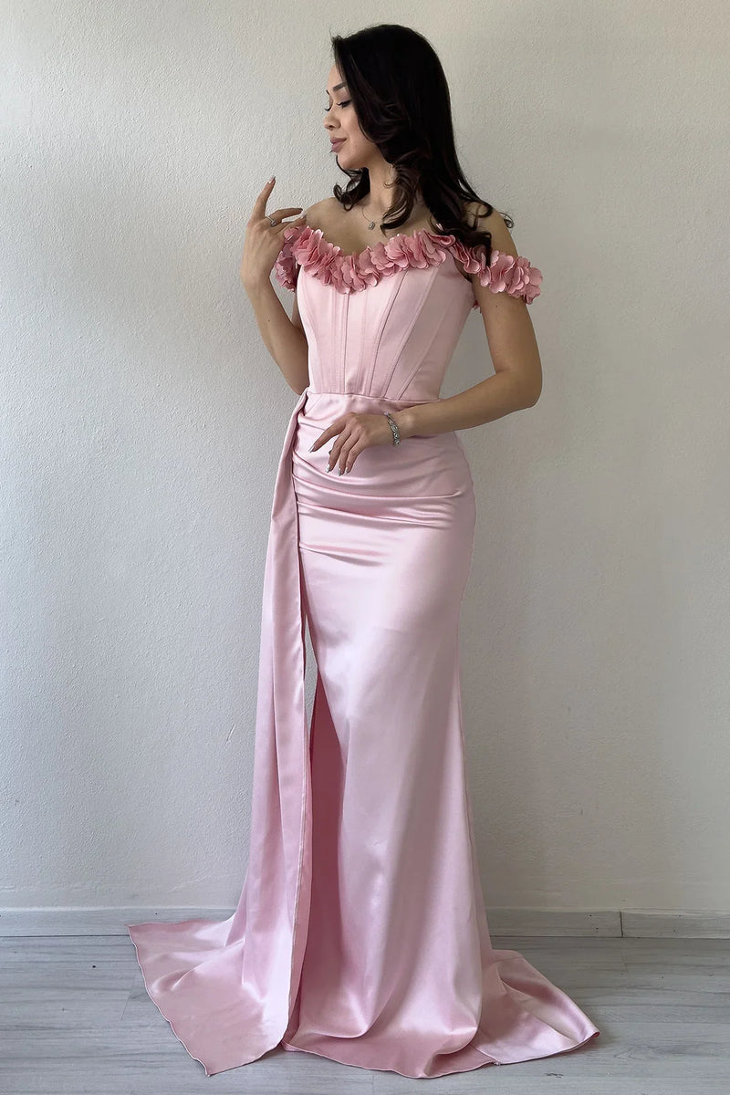 Pudra  Çiçekli Kayık Yaka Drapeli Yırtmaçlı Saten Abiye Elbise