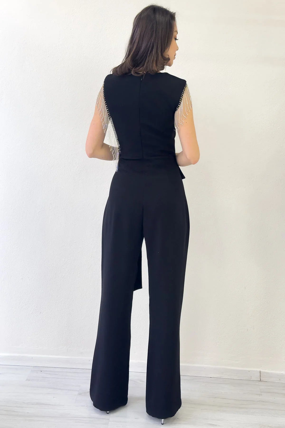 Kadın Siyah Yan Bağlamalı Sıfır Kol Taş Detay Tulum