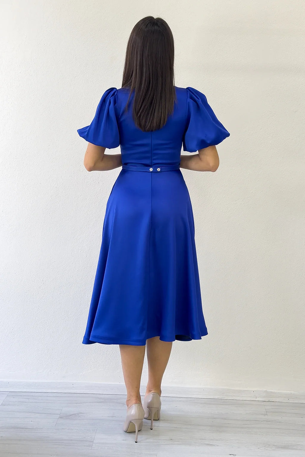 Kadın Saks Balon Kol Taş Kemerli Midi Boy Saten Abiye Elbise