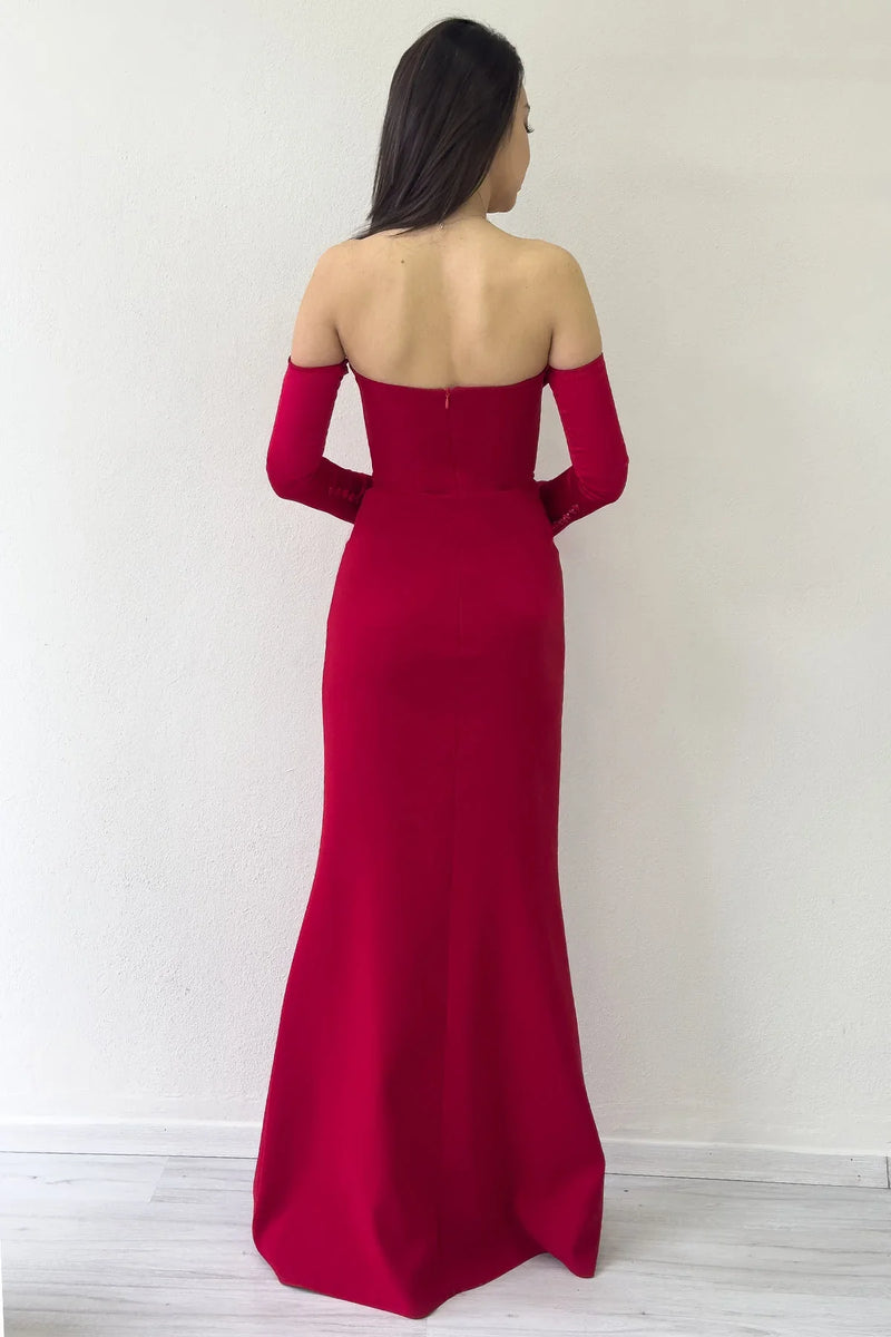 Kadın Kırmızı Straplez Kol Aksesuarlı Balık Saten Alya Elbise