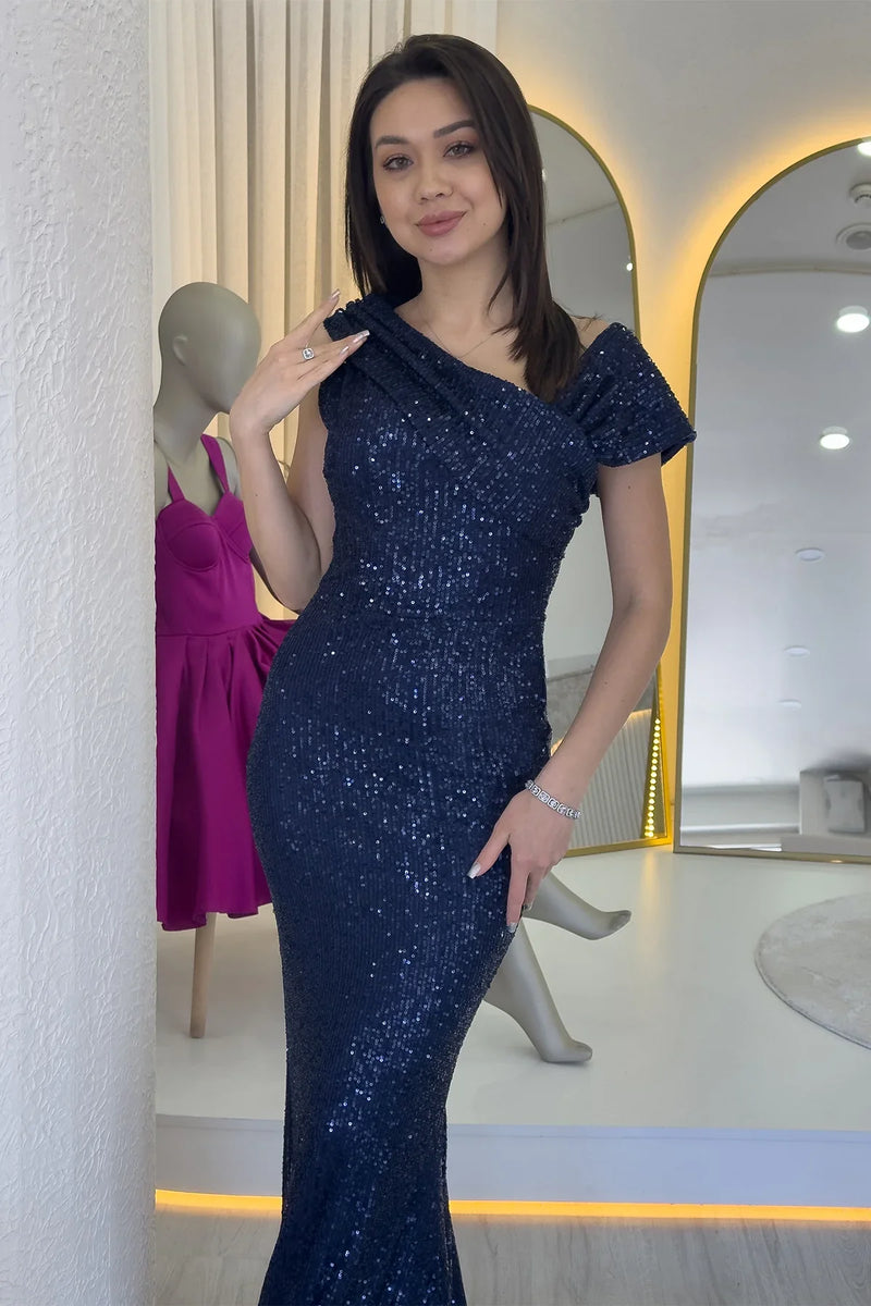 Kadın Lacivert Asimetrik Yaka Pul Payet Büyük Beden Balık Abiye Elbise