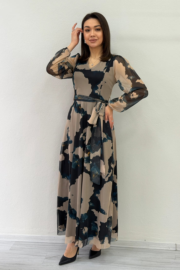 Kadın Bej V yaka Kuşaklı Batik Desen Tül Midi Boy Büyük Beden Elbise 
