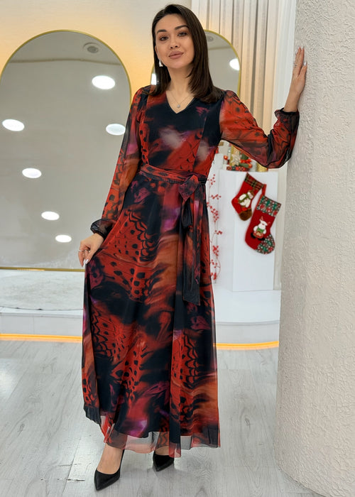 Kadın Kırmızı V yaka Kuşaklı Batik Desen Tül Midi Boy Büyük Beden Elbise