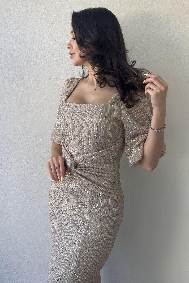 Bej Pul Payet Ön Büzgülü Balon Kol Yırtmaçlı Büyük Beden Abiye Elbise