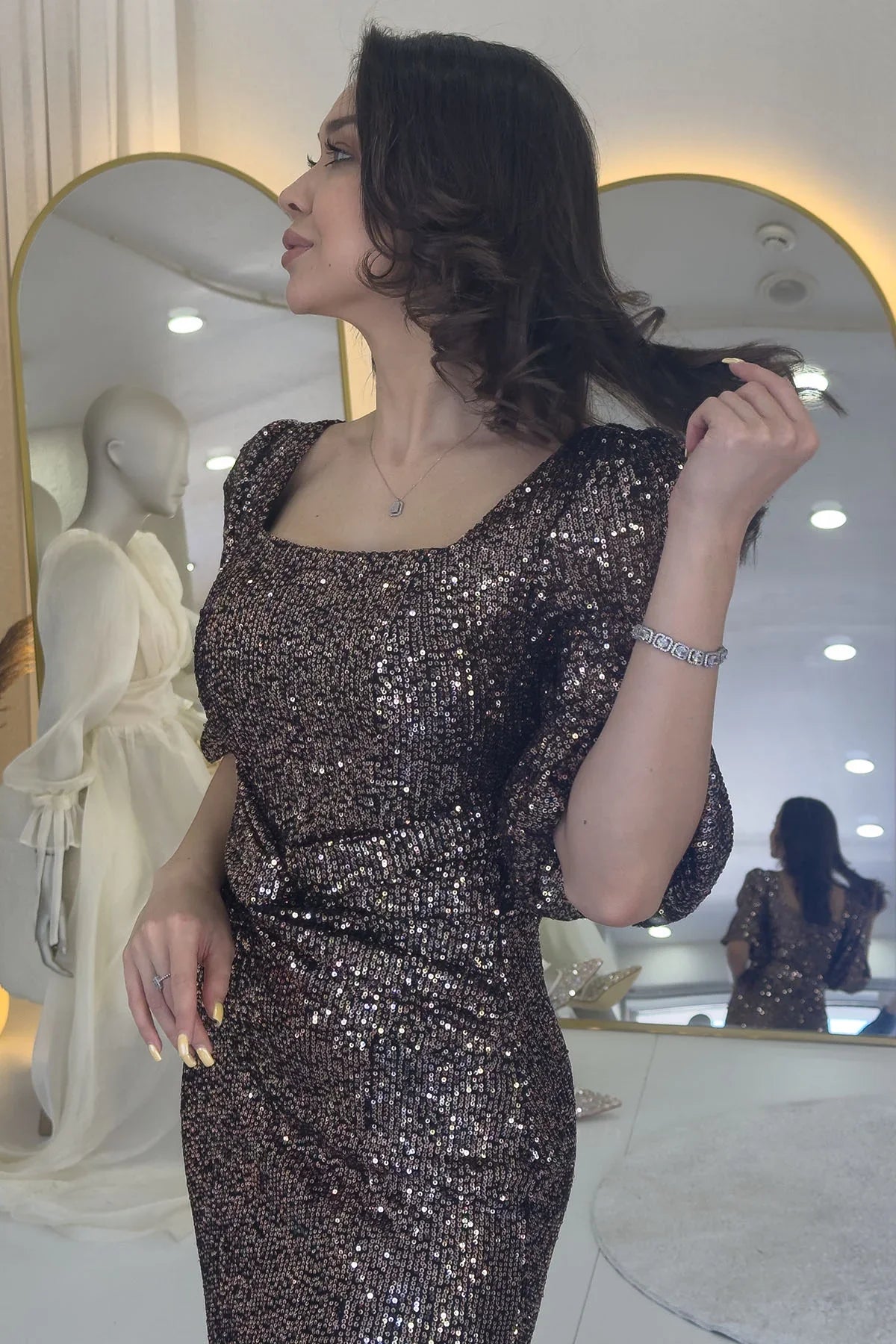 Vizon Pul Payet Ön Büzgülü Balon Kol Yırtmaçlı Büyük Beden Abiye Elbise