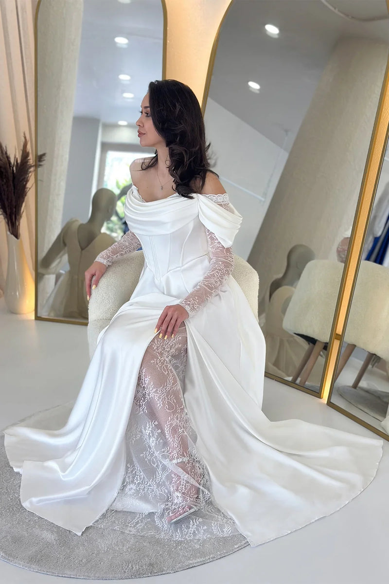 Beyaz Kayık Yaka Dantel Detaylı Düşük Omuz Saten Nikah Abiye Elbise 