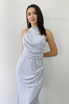 Gri Halter Yaka Simli Drapeli Yırtmaçlı Abiye Elbise