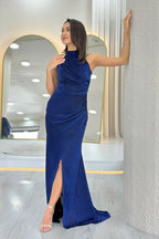 Lacivert Halter Yaka Simli Drapeli Yırtmaçlı Abiye Elbise