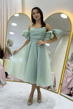 Su Yeşili Drapeli Boyundan Bağlamalı Fiyonk Kol Detay Kısa Abiye Elbise