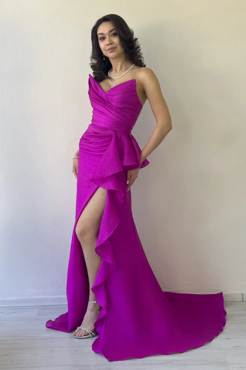 Kadın Fuşya Straplez  Drapeli Sırt Detay Volan Yırtmaçlı Abiye Elbise