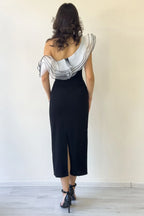 Siyah Tek Omuz Fırfır Şerit Detaylı Midi Boy Kalem Elbise 