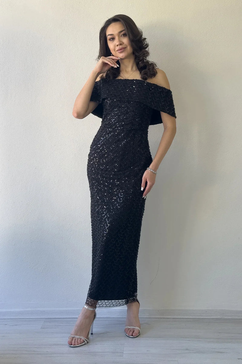 Kadın Siyah Düşük Omuz Taş İşleme Detaylı Midi Boy Abiye Elbise