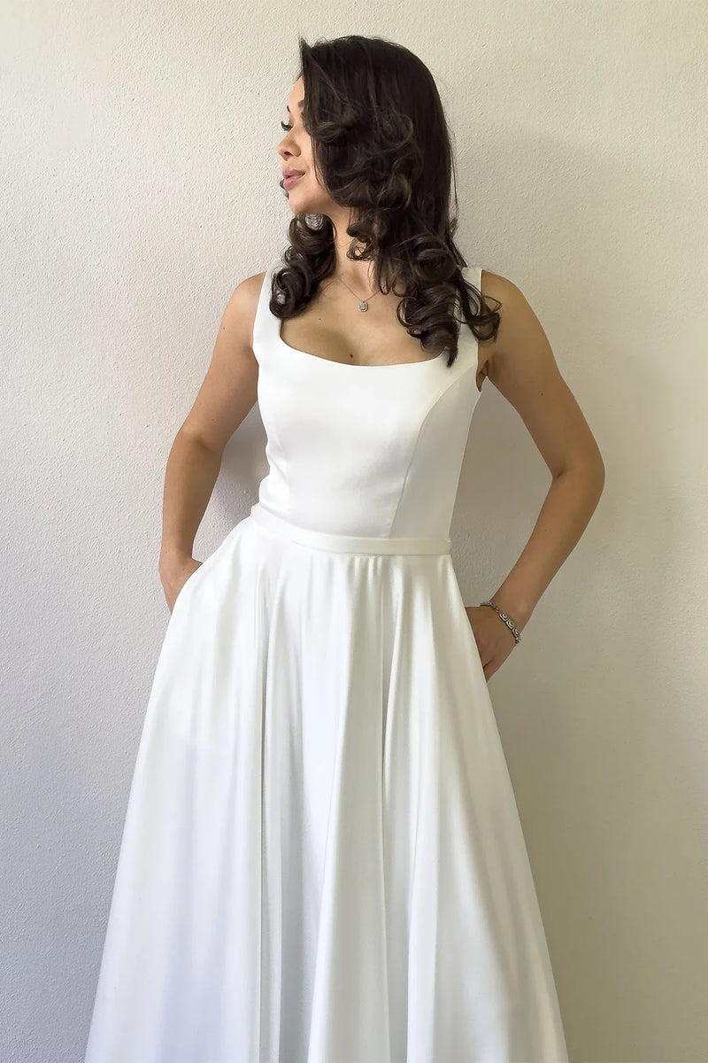 Beyaz Kare Yaka Sırt Bağlamalı Askılı Saten Abiye Elbise 