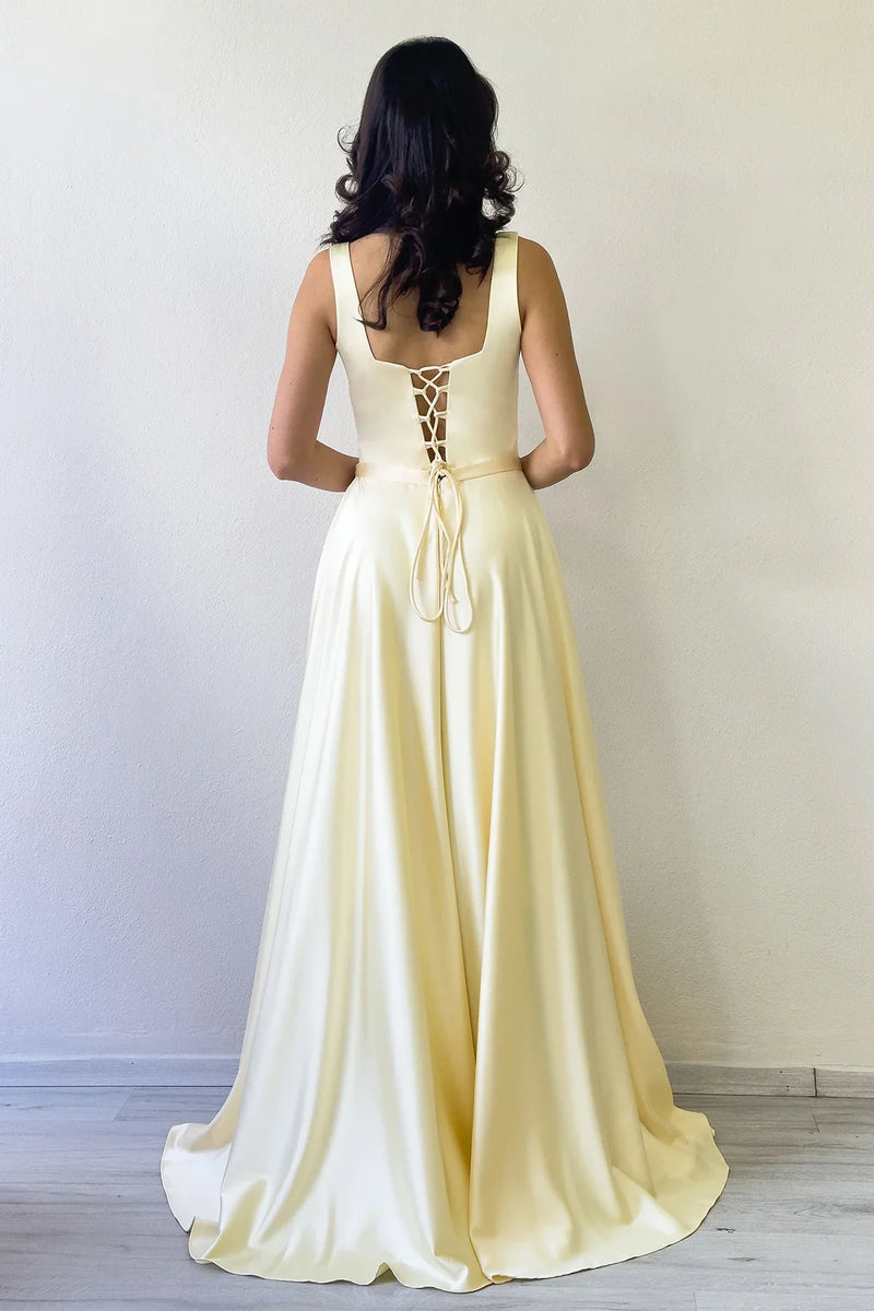 Açık Sarı Kare Yaka Sırt Bağlamalı Askılı Saten Abiye Elbise