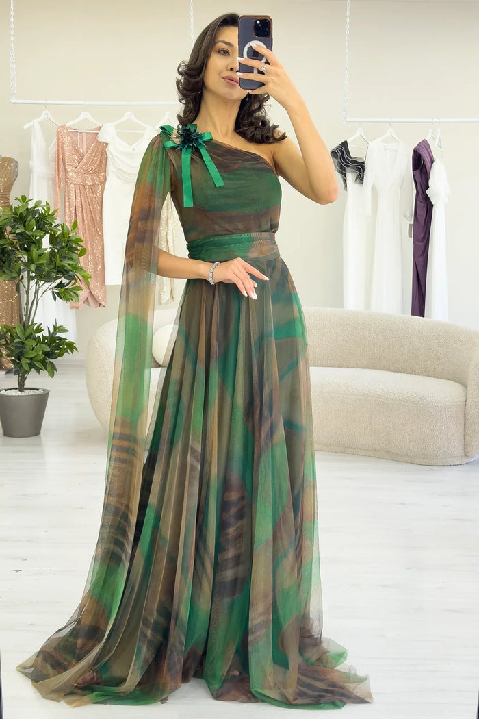 Yeşil Batik Desenli Tek Omuz Tül Detaylı Abiye Elbise 