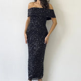 Kadın Siyah Madonna Yaka Pul İşlemeli Kalem Midi Boy Abiye Elbise